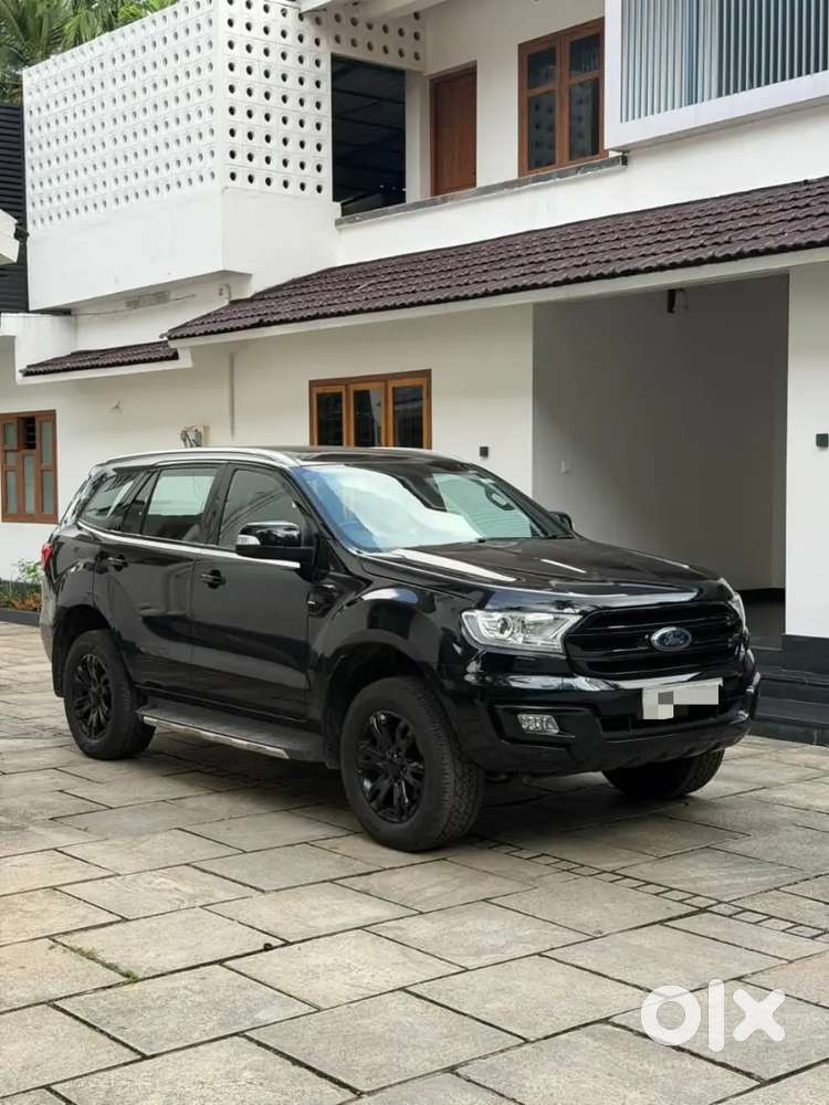 Ford Endeavour 2017