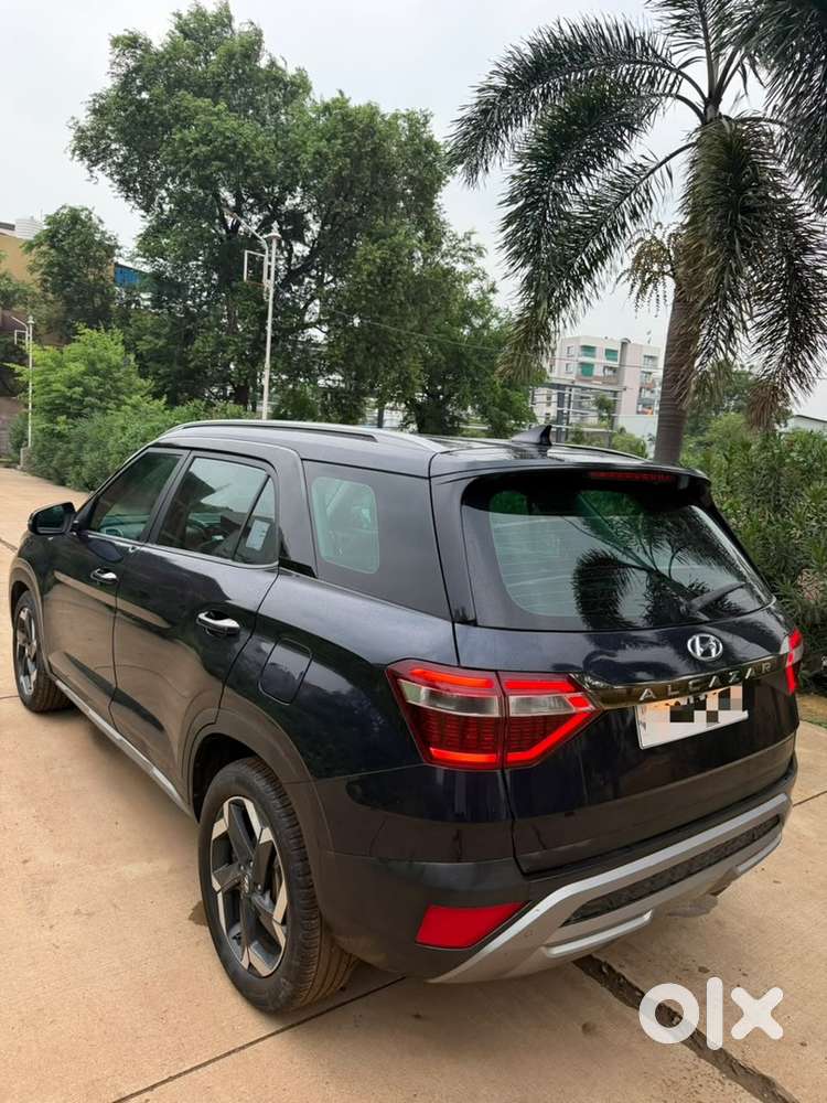 Hyundai Alcazar Diesel 2023 Well Maintained