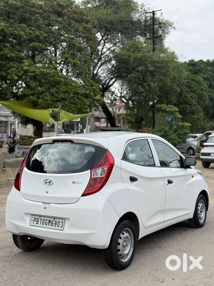 Hyundai Eon Era +, 2017, Petrol