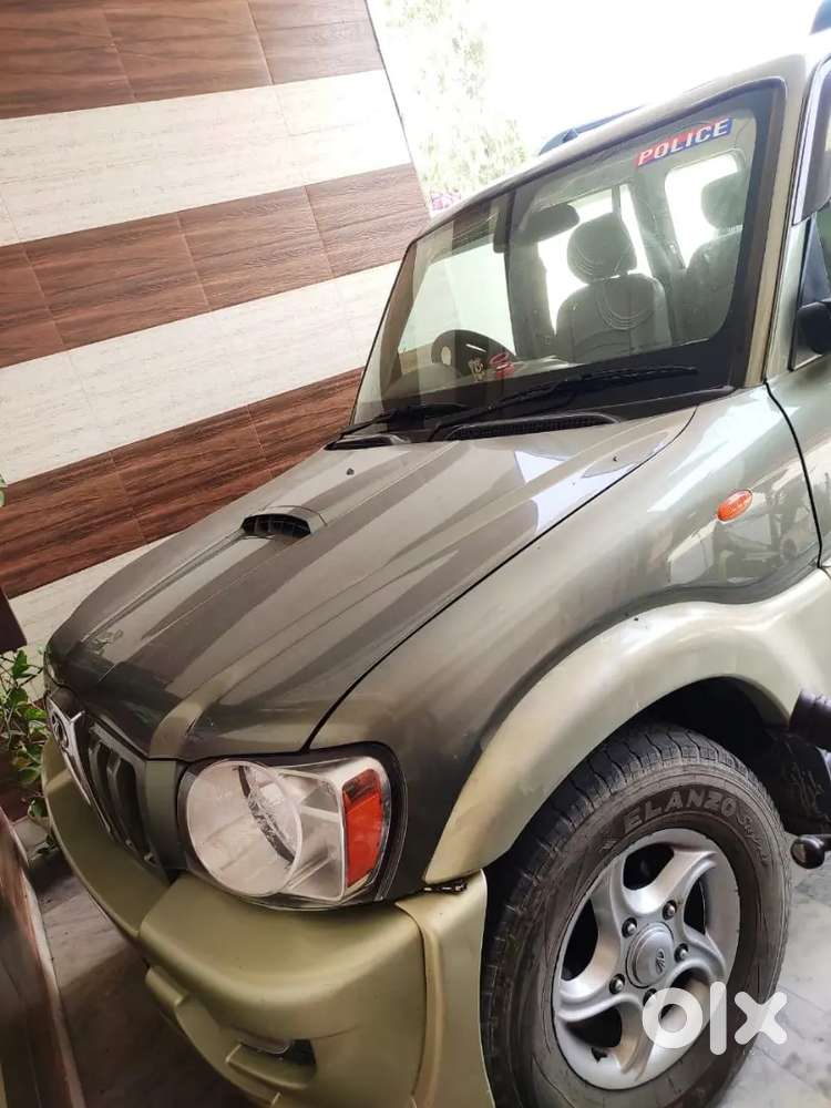 Mahindra Scorpio Classic 2014 Diesel Manual