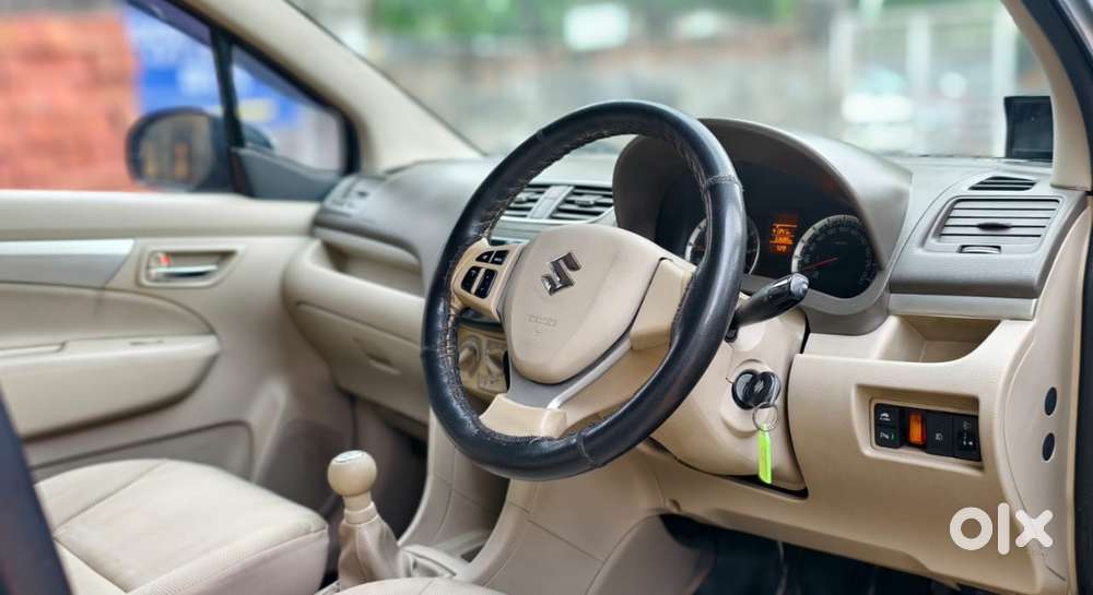 Maruti Suzuki Ertiga Vxi Abs Bs Iv, 2017, Petrol