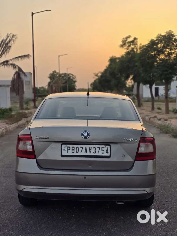 Skoda Rapid 2015 Diesel Well Maintained