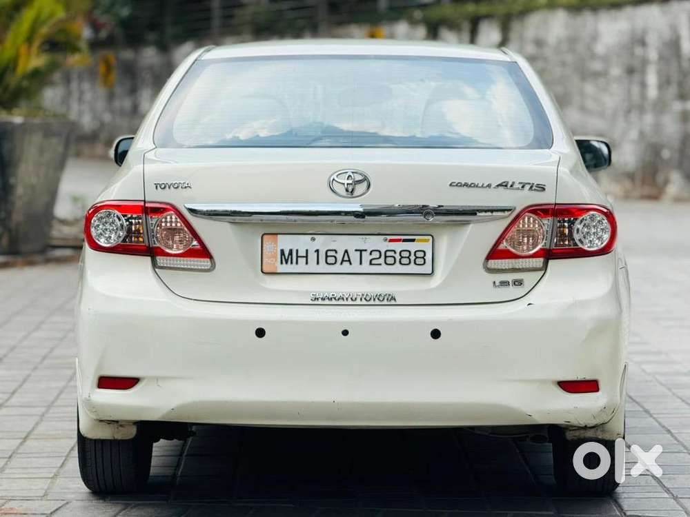 Toyota Corolla Altis 2012 Petrol Well Maintained