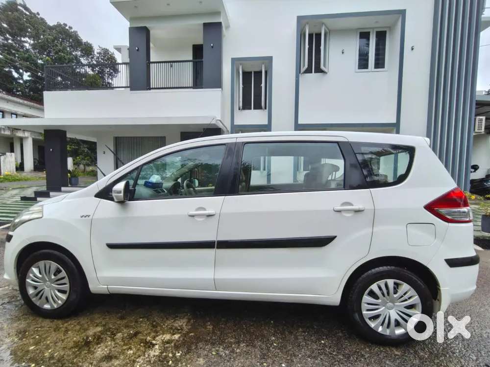 Maruti Suzuki Ertiga 2015 Petrol 74000 Km Driven