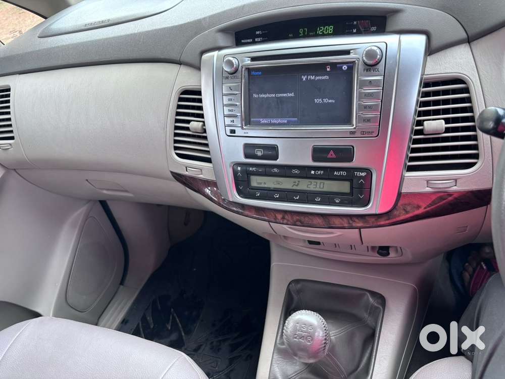 Toyota Innova Diesel 2014 Well Maintained Car