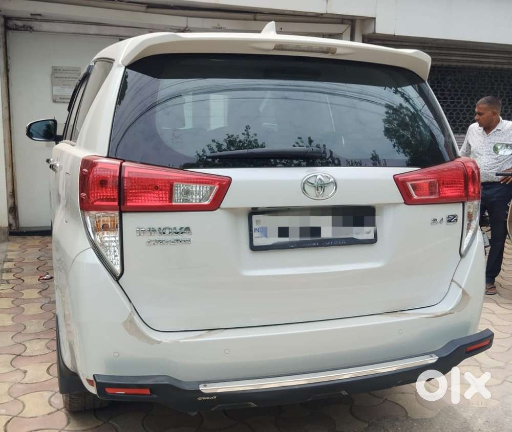Toyota Innova Crysta [2020-ongoing] 2.4 Zx 7 Str, 2023, Diesel