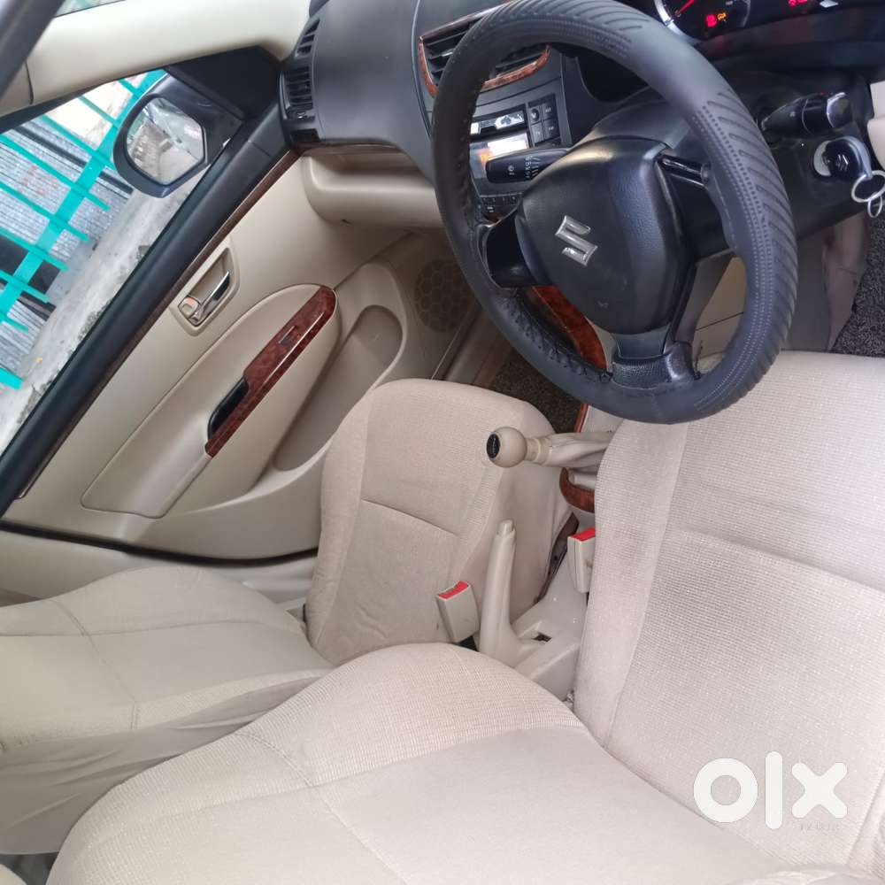 Maruti Suzuki Swift Dzire Vxi(o) Mt, 2015, Petrol