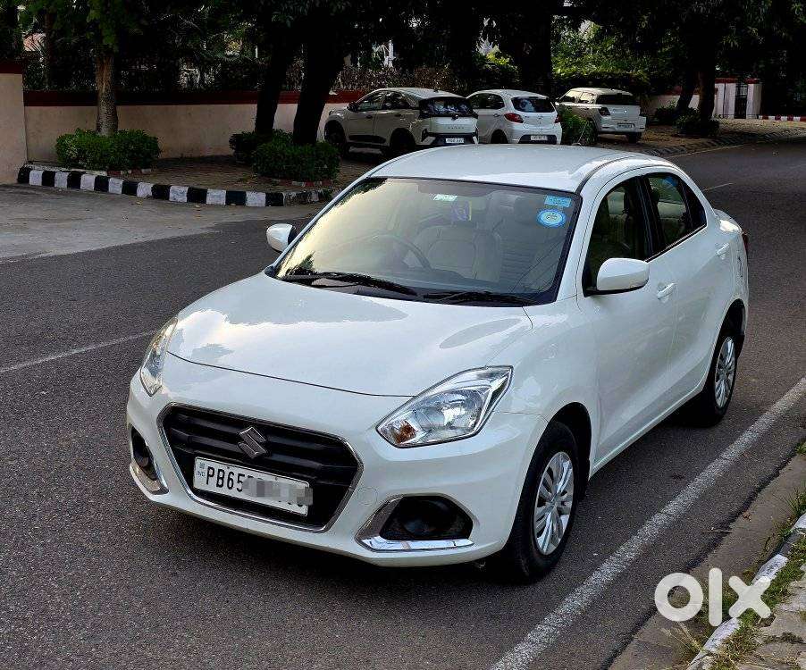 Maruti Suzuki Swift Dzire Vxi(o) Mt, 2022, Petrol