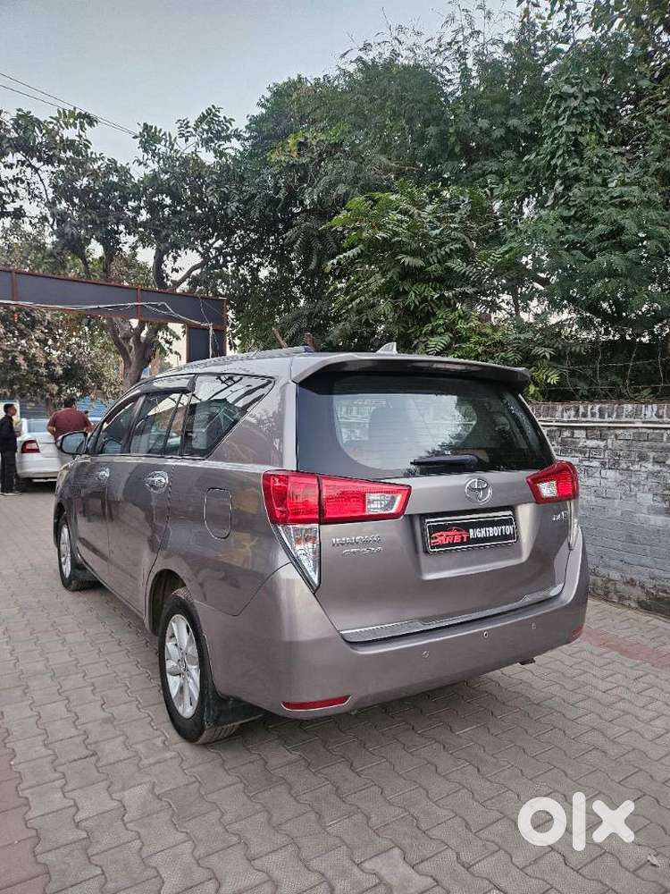 Toyota Innova Crysta 2.4 Gx Mt, 2018, Diesel