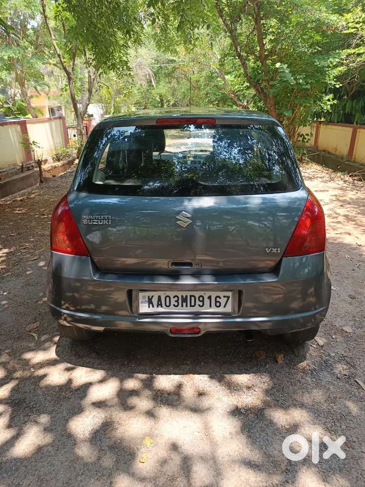 Maruti Suzuki Swift 2005 Petrol 112000 Km Driven