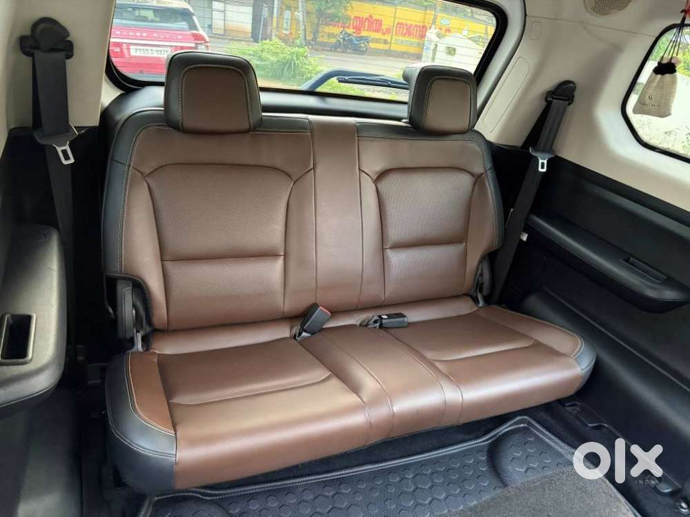 Mahindra Scorpio, 2022, Petrol