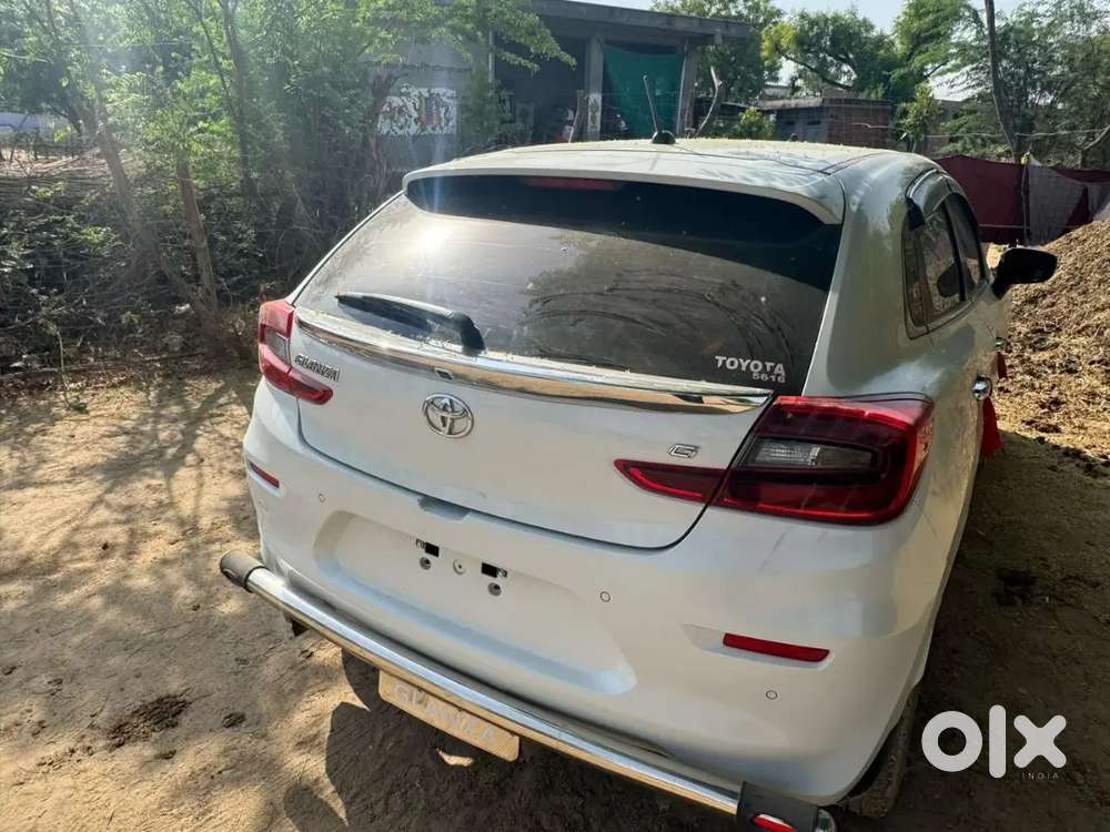 मेरी कार बेचना है सर