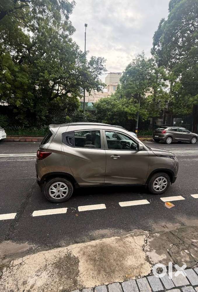 Mahindra Kuv 100 Mfalcon G80 K4, 2017, Petrol