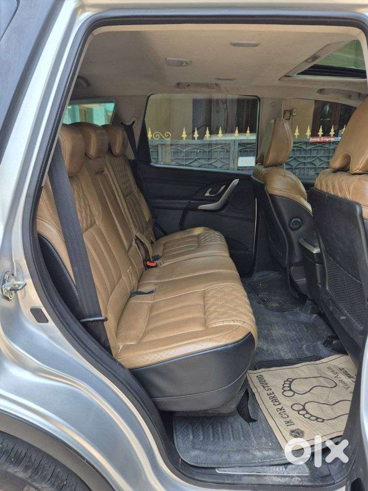 Mahindra Xuv500 W11 Option, 2019, Diesel