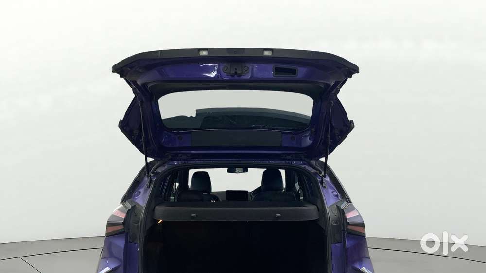 Tata Nexon Fearless S Purple 1.2 Revotron Petrol 6mt Dual Tone, 2023..