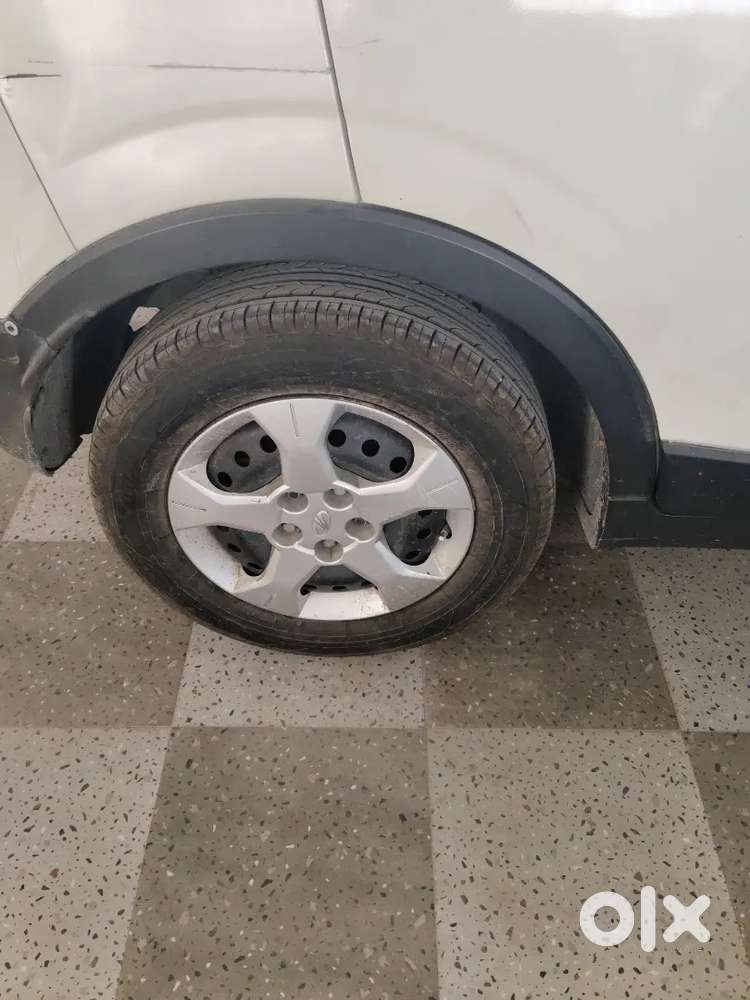 Mahindra Xuv300 W6 Diesel 2019  New Tyres  Insurance Till 2028 !
