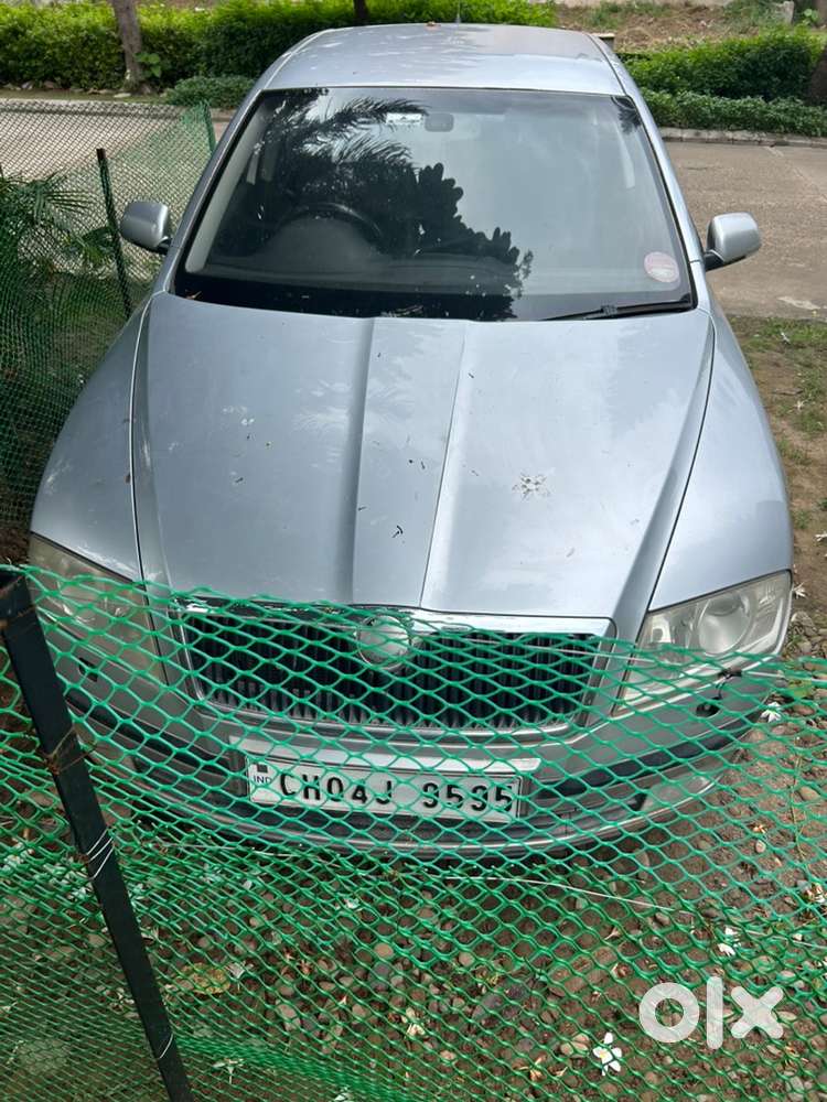 Skoda Laura Elegance 2009 (rc Till 2029)  Single Officer Driven Driven
