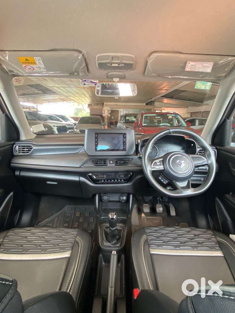 Maruti Suzuki Swift, 2025, Petrol