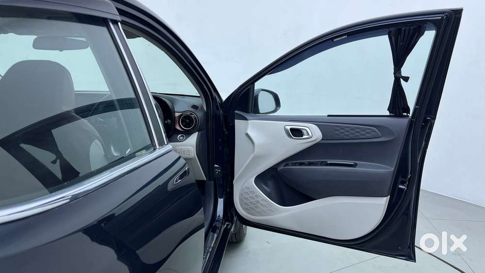 Hyundai Aura 1.2 Sx Cng, 2024, Cng & Hybrids