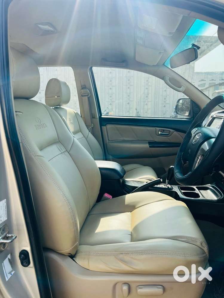 Toyota Fortuner 3.0 4x2 Automatic, 2014, Diesel