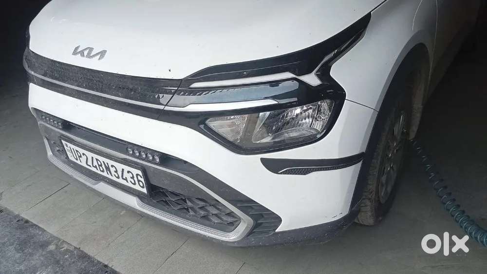 Kia Carens G 1.5 2025 Manual Cng 12000 Km