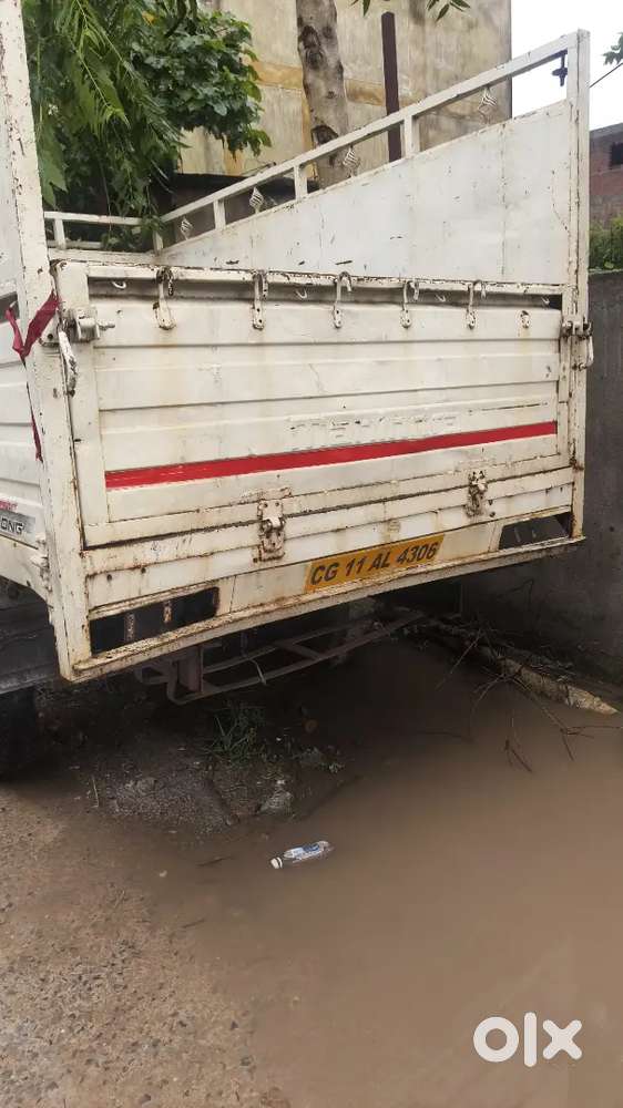 Mahindra Bolero Pik-up 8 Year Company Me Lagana Hai
