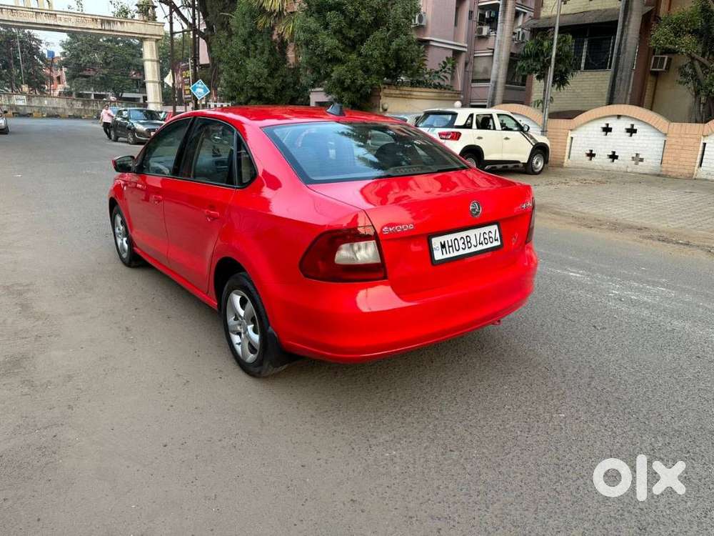 Skoda Rapid 1.6 Mpi Mt Elegance Plus, 2013, Petrol