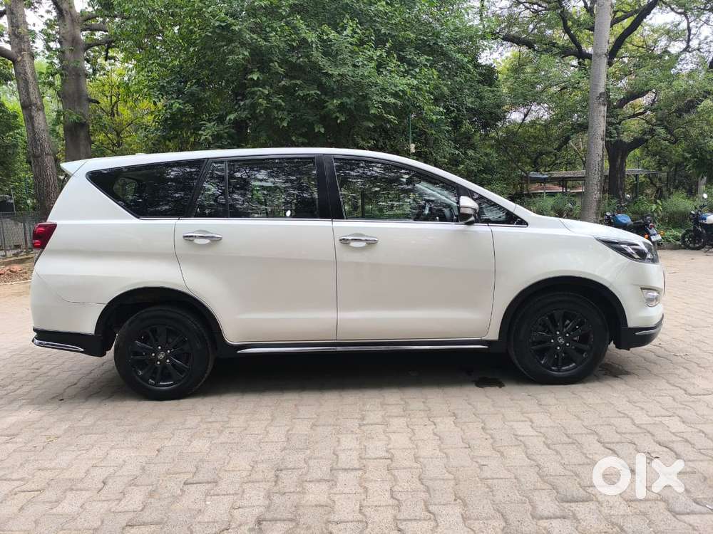 Toyota Innova Crysta 2.8 Touring Sport Diesel Mt, 2017, Diesel