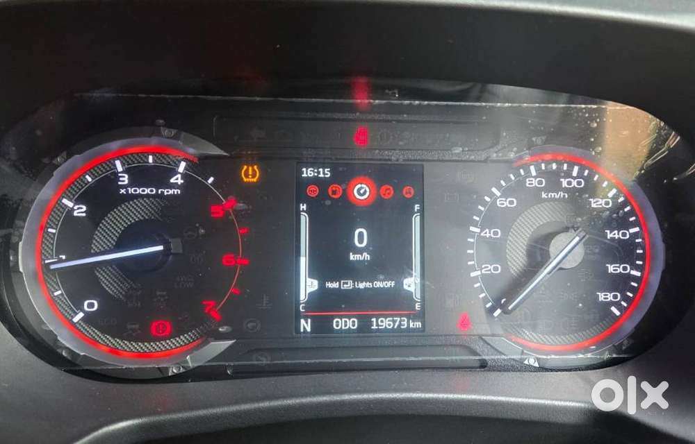 Mahindra Thar Lx Hard Top Diesel Mt Rwd, 2025, Diesel