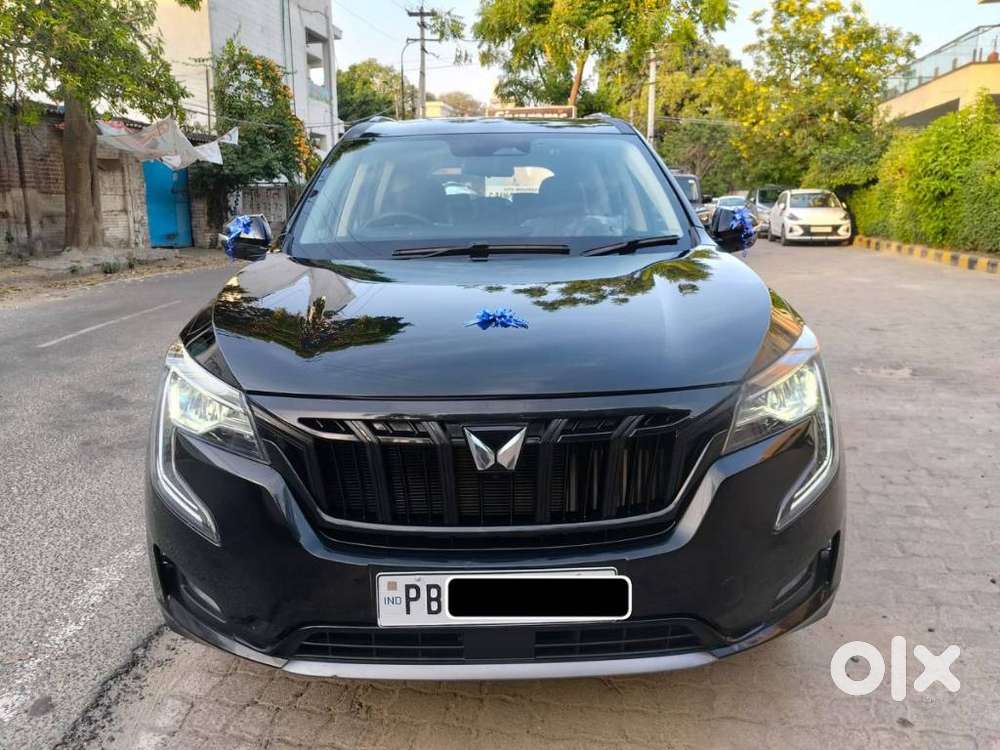 Mahindra Xuv700 2.2 Ax 7 Diesel At Str, 2025, Diesel