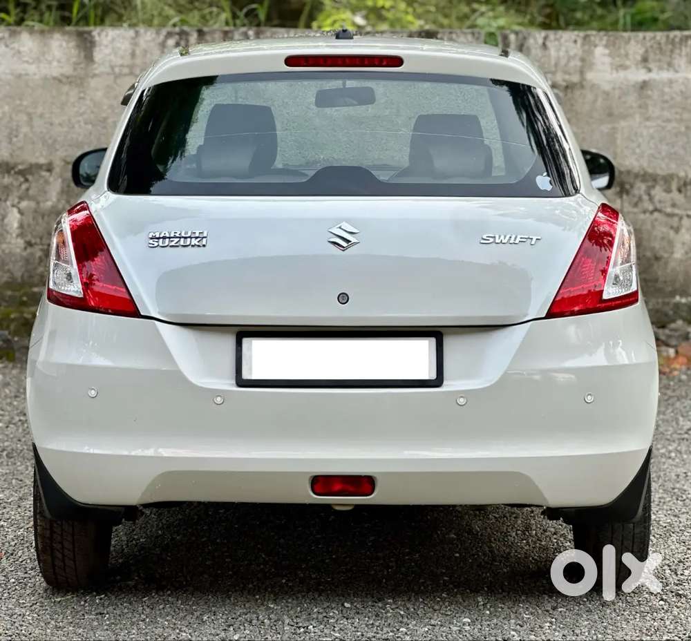 2017 Swift Lxi (o) Petrol Single Owner