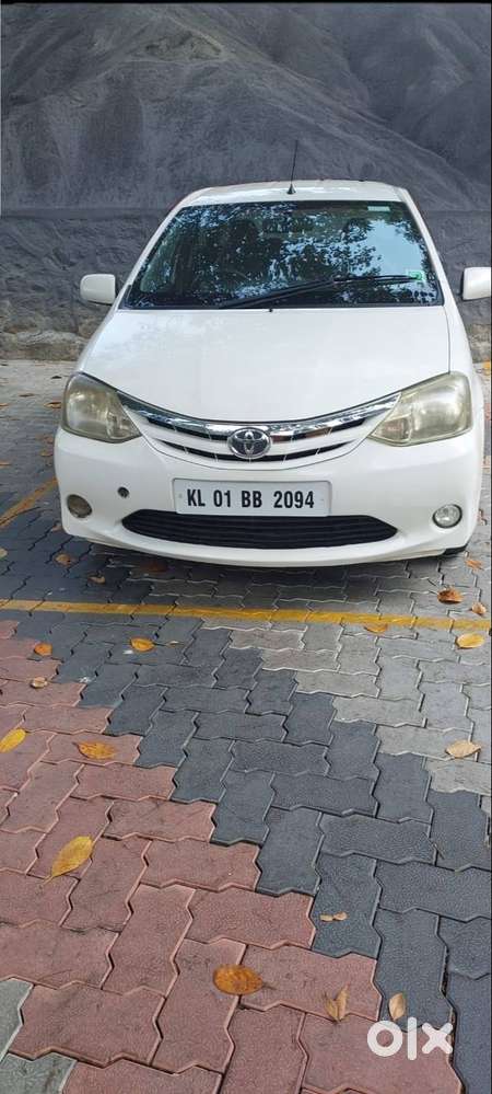Toyota Etios 2011 Petrol Well Maintained
