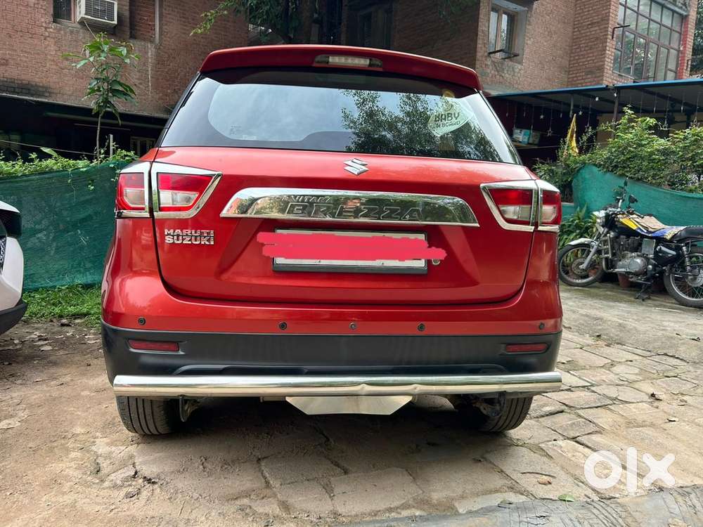 Family Owned Brezza Car 2017 (diesel)