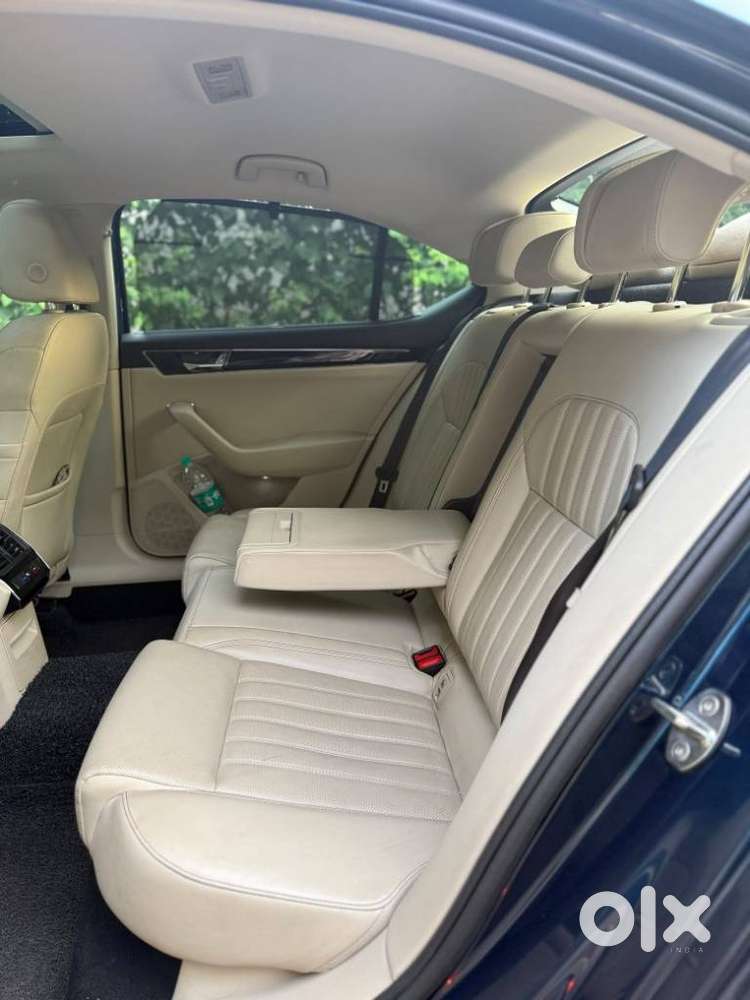 Skoda Superb 2.0 L&k Tsi At, 2022, Petrol