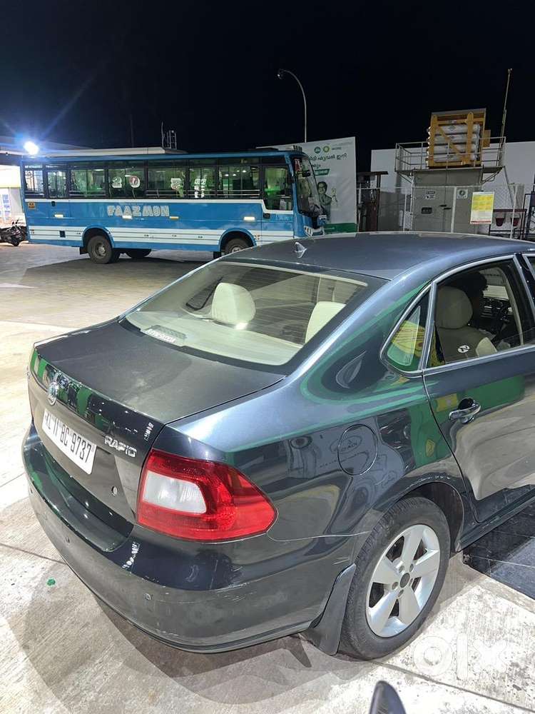 Skoda Superb Petrol 2016
