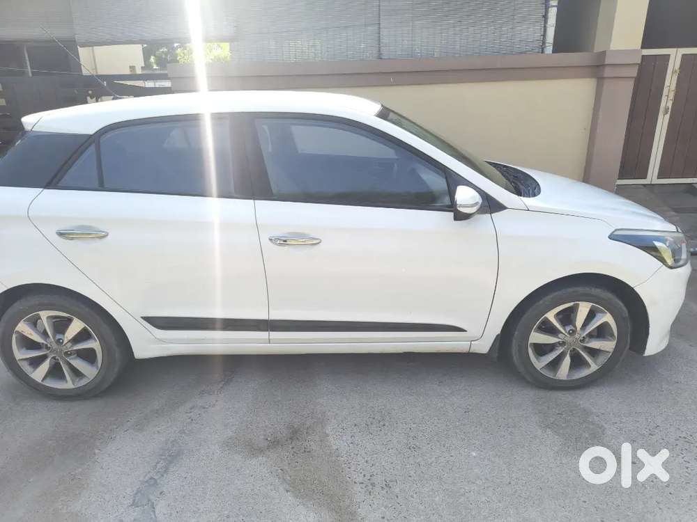 I20 Asta 2015 Model Well Maintained Good Condition