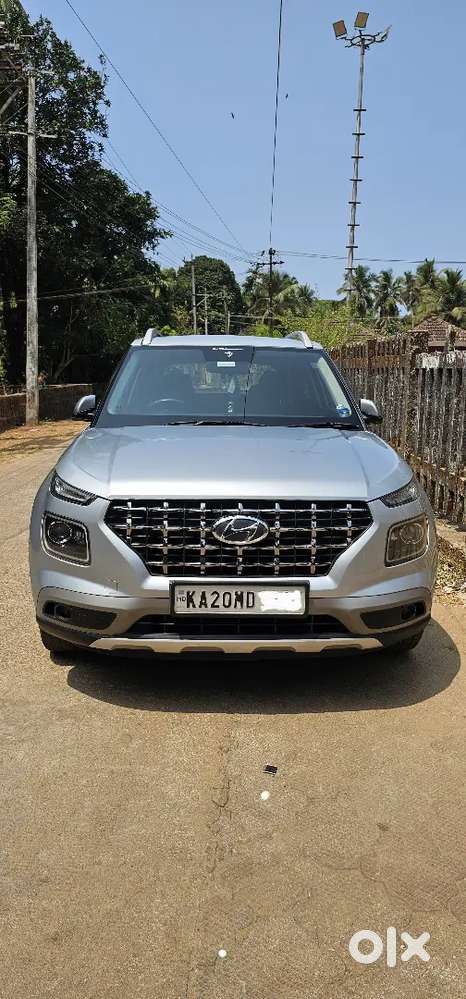 Hyundai Venue 2020 Diesel Well Maintained