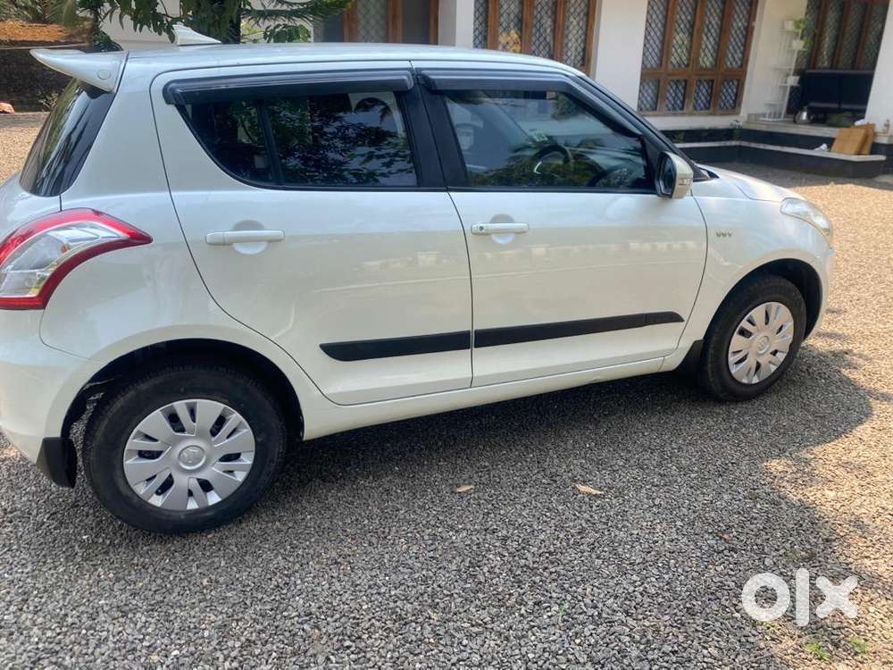 Maruti Suzuki Swift 2013 Petrol Well Maintained