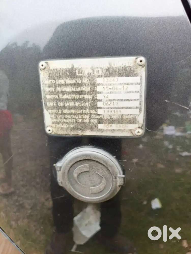 Hyundai I10 2012 Petrol 98000 Km Driven