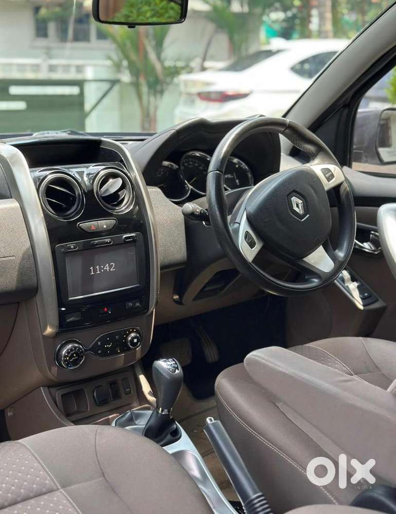 Renault Duster Diesel Car 2017