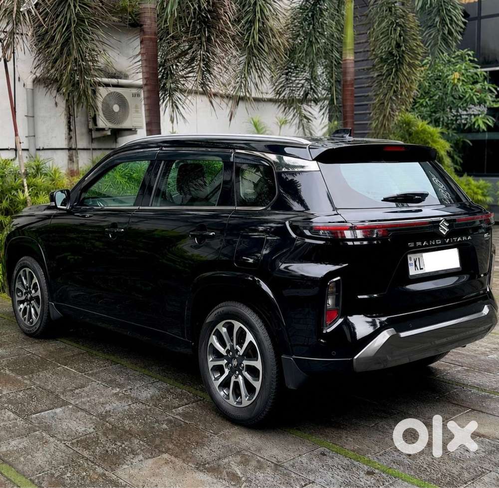 Maruti Suzuki Grand Vitara 1.5 Zeta Plus Dual Tone Intelligent Hybri..