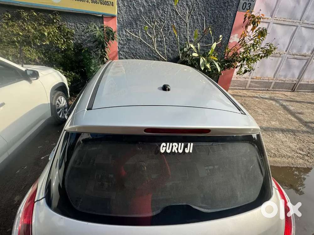 Maruti Suzuki Swift 2013 Cng & Hybrids Well Maintained