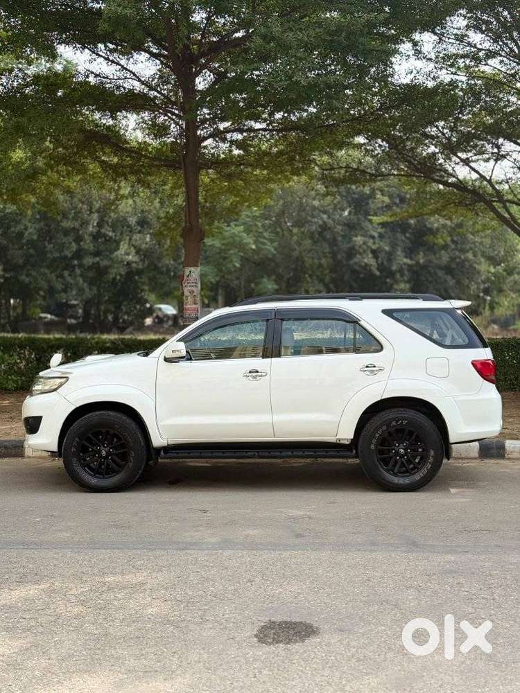 Toyota Fortuner 2.5 4x2 At Trd Sportivo, 2014, Diesel