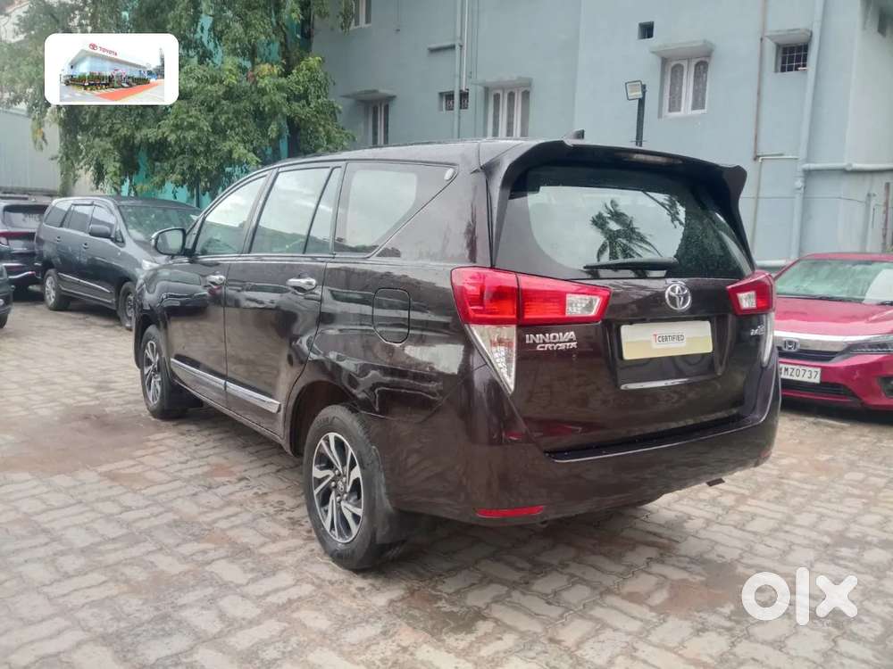 Toyota Innova Crysta [ ] 2.4 Gx At 7 Str, 2022, Diesel