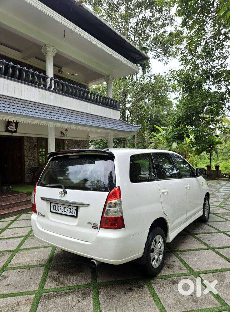 Toyota Innova 2.5 G4 Diesel 7-seater, 2006, Diesel
