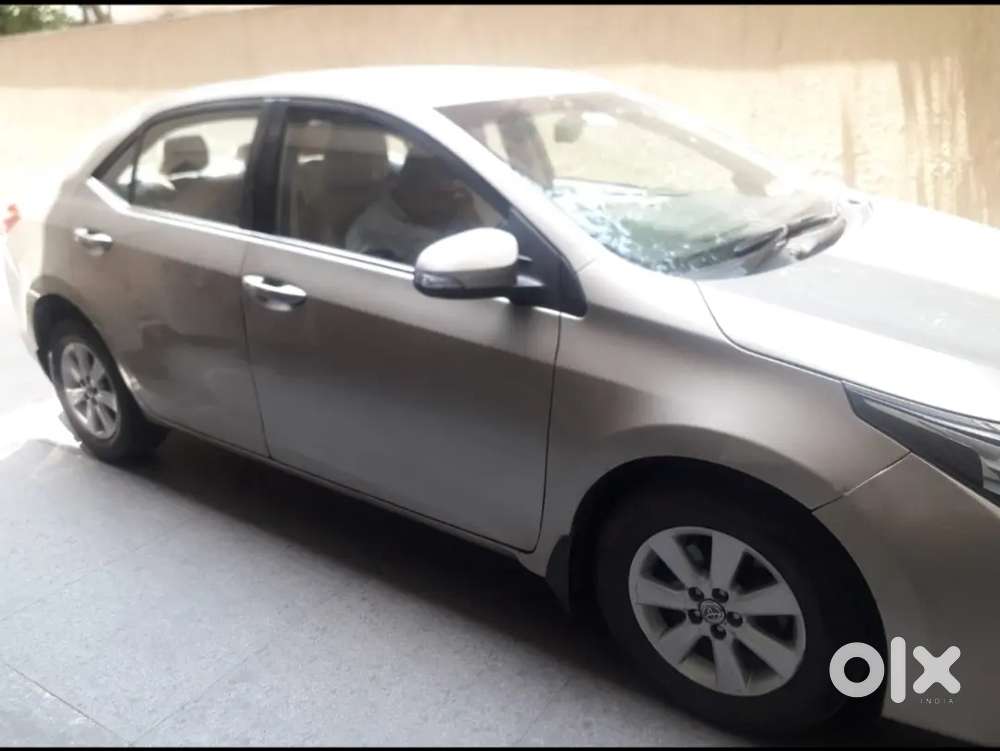 Toyota Corolla Altis 2014