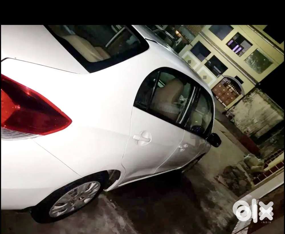Honda Amaze 2013 Petrol Well Maintained