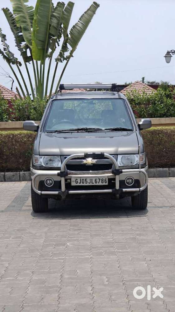 Chevrolet Tavera, 2015, Diesel