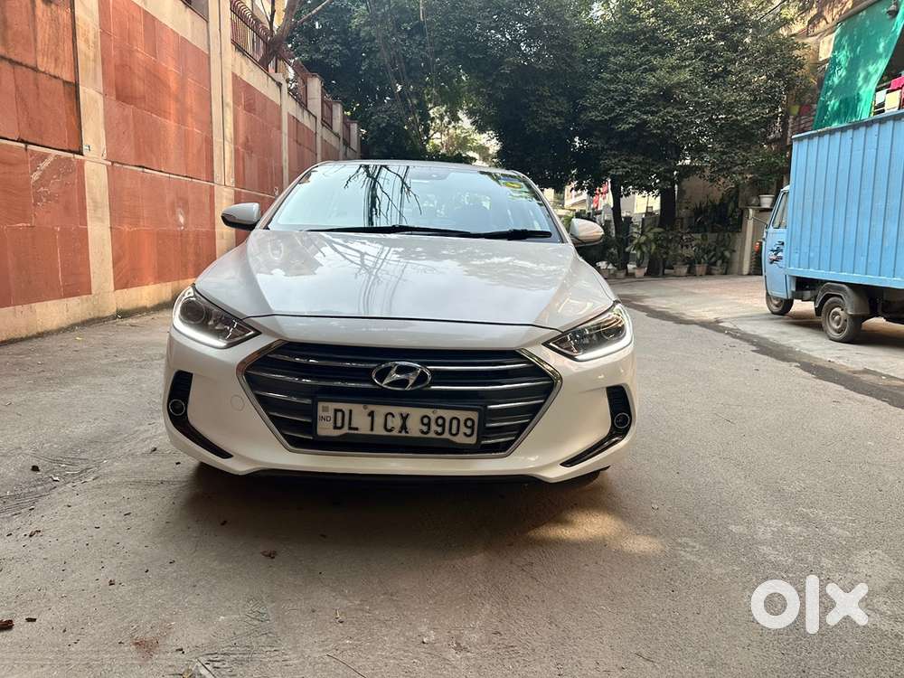 Hyundai New Elantra 2017 Petrol At 52000 Km Driven Mint Condition