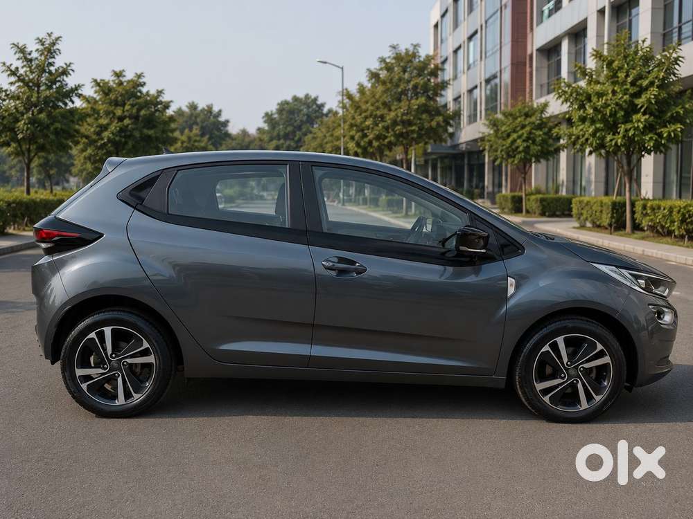 Tata Altroz Xza Plus (s), 2023, Petrol